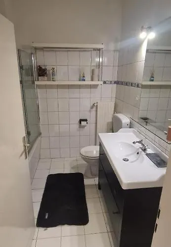 In Krefeld-bockum Mit Balkon Und Stellplatz Krefeld